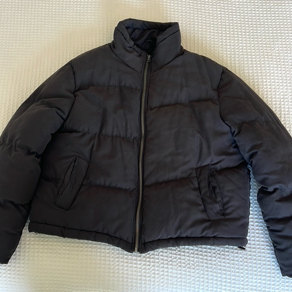 Urban Outfitters Native Youth Women’s Charcoal Gray Puffer Size M